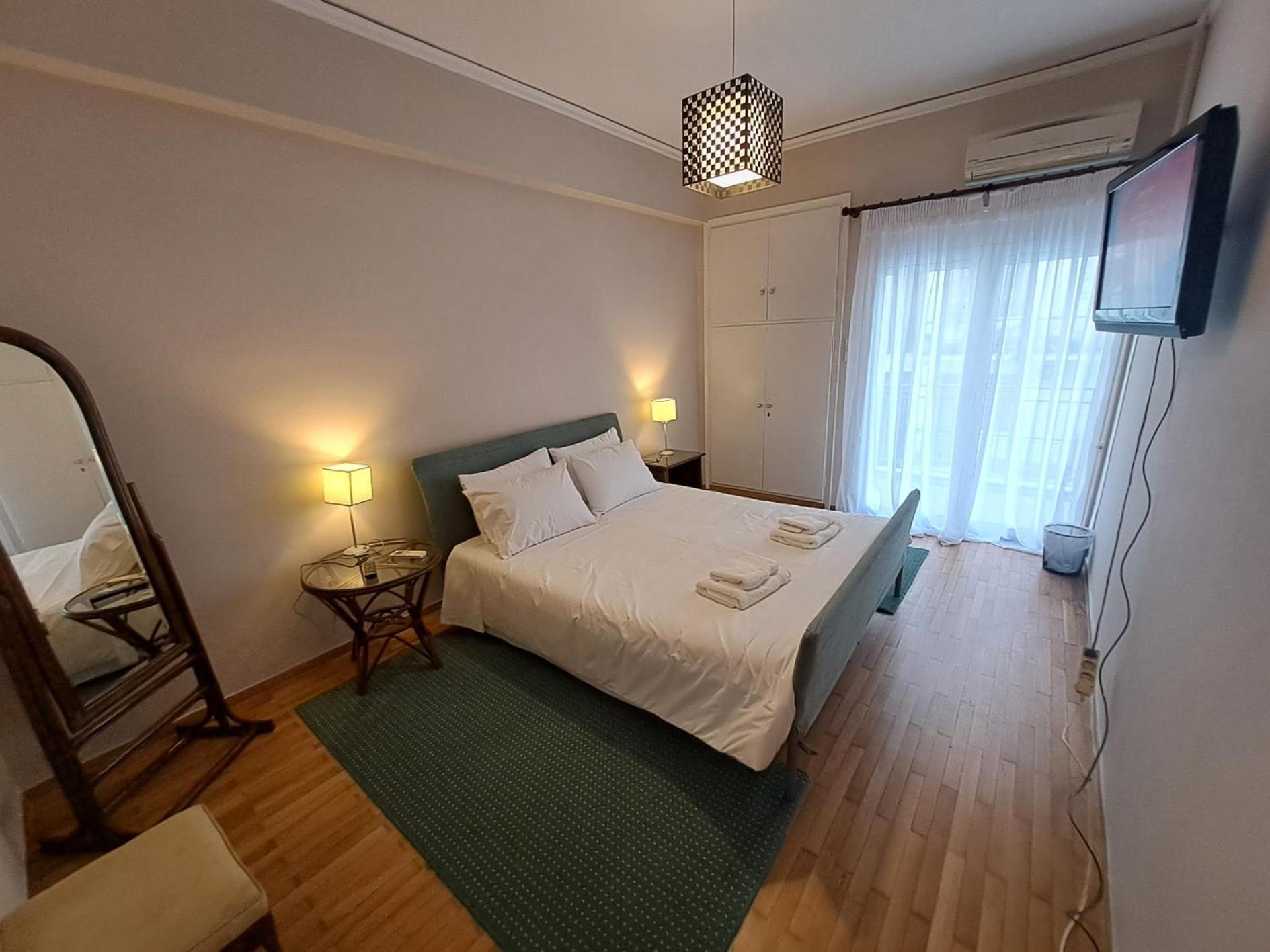 Patras Stay Apartment *